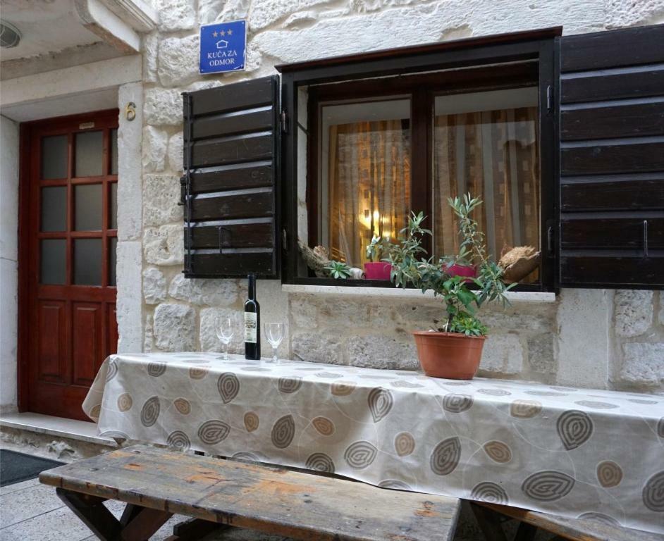 Traditional Dalmatian House Tina Trogir Exteriér fotografie